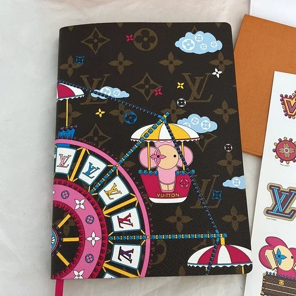 Louis Vuitton Big Wheel Vivienne Clemence notebook - Picture 2 of 15